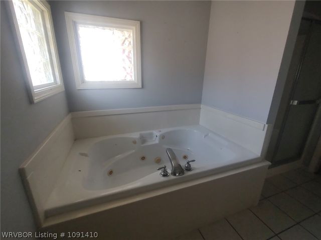 3320 Kinross Drive, Fort Smith, AR 72908