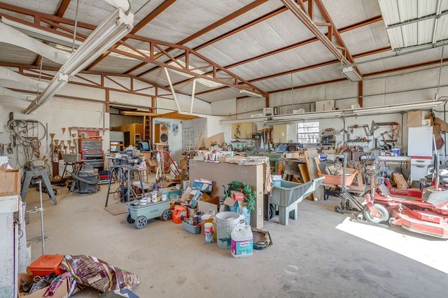 235 S Skyline Court, Cresson, TX 76035