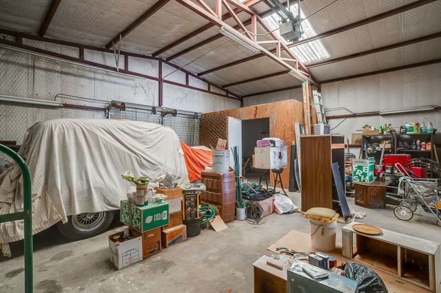 235 S Skyline Court, Cresson, TX 76035