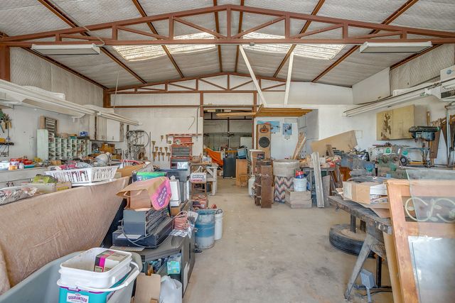 235 S Skyline Court, Cresson, TX 76035