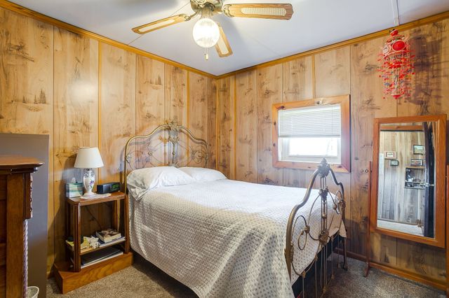 235 S Skyline Court, Cresson, TX 76035