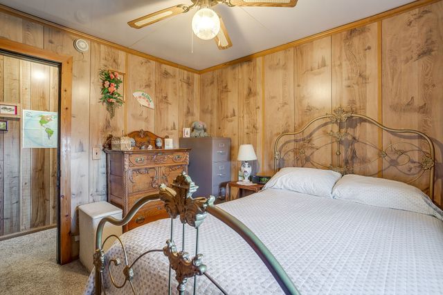 235 S Skyline Court, Cresson, TX 76035