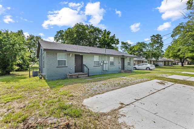 420 Nunnalee Avenue, Van Alstyne, TX 75495