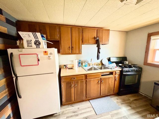 1313 L Avenue, New Castle, IN 47362