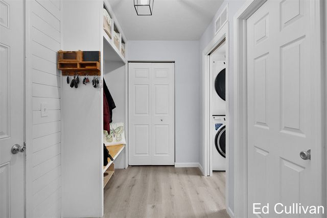 4897 Shadow Creek Drive, Hudsonville, MI 49426