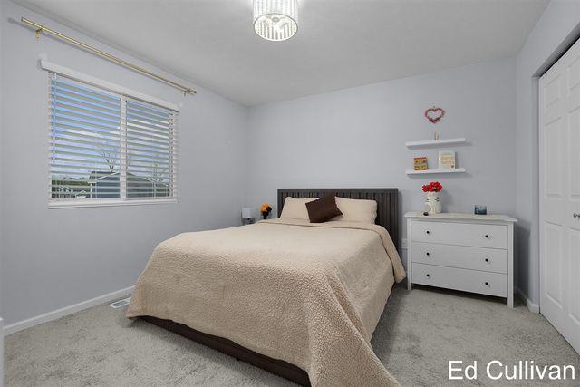 4897 Shadow Creek Drive, Hudsonville, MI 49426