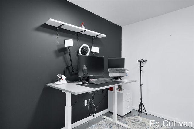 4897 Shadow Creek Drive, Hudsonville, MI 49426