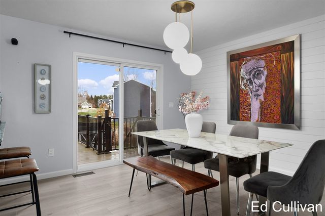 4897 Shadow Creek Drive, Hudsonville, MI 49426