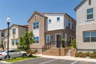 15982 Parkhouse 2, Fontana, CA 92336