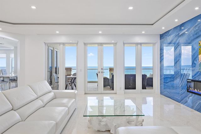 2070 N Ocean Boulevard Ph4, Boca Raton, FL 33431