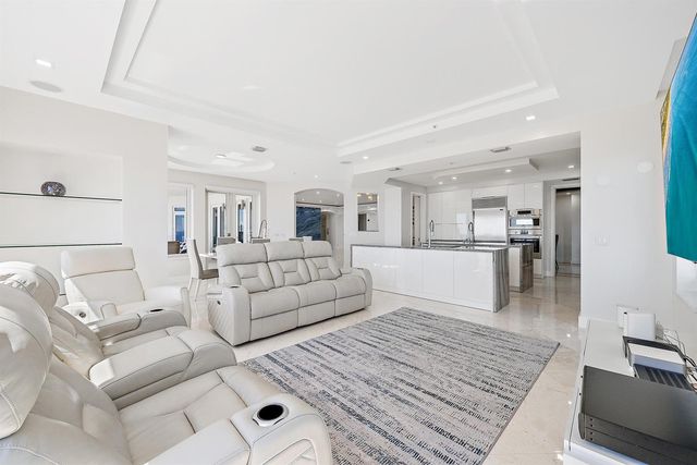 2070 N Ocean Boulevard Ph4, Boca Raton, FL 33431