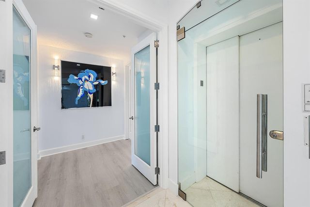 2070 N Ocean Boulevard Ph4, Boca Raton, FL 33431