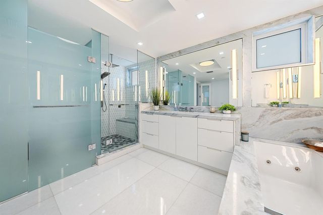 2070 N Ocean Boulevard Ph4, Boca Raton, FL 33431