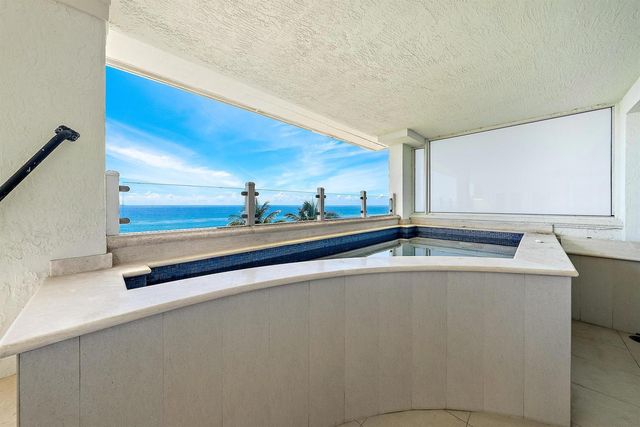2070 N Ocean Boulevard Ph4, Boca Raton, FL 33431