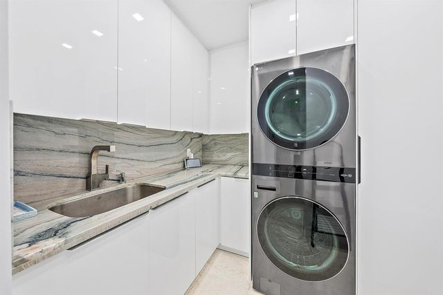 2070 N Ocean Boulevard Ph4, Boca Raton, FL 33431