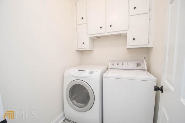 185 Chimney Springs Road APT 1, Tyrone, GA 30290