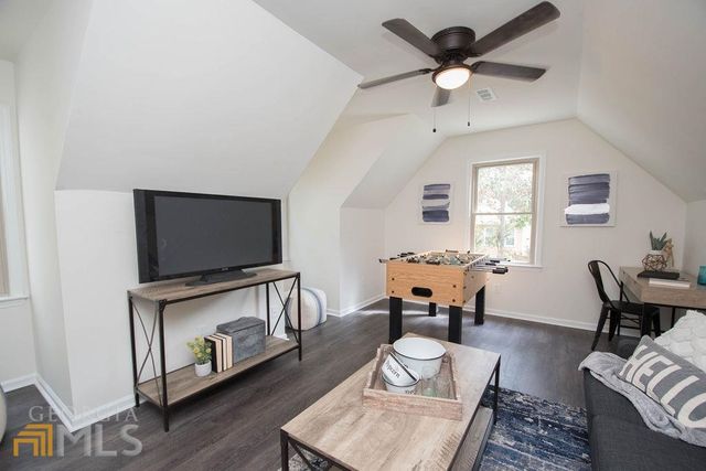 185 Chimney Springs Road APT 1, Tyrone, GA 30290