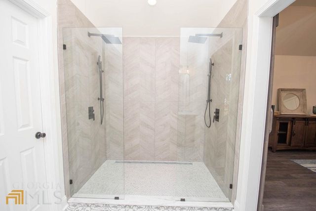 185 Chimney Springs Road APT 1, Tyrone, GA 30290