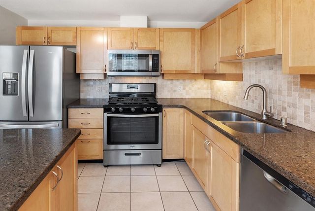 1240 India St 2105, San Diego, CA 92101