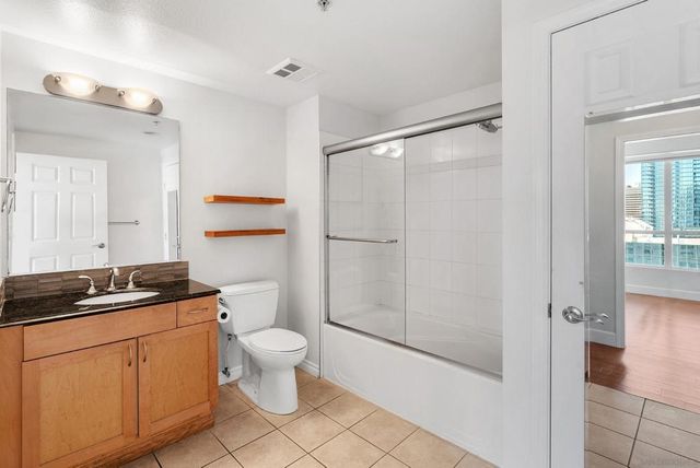 1240 India St 2105, San Diego, CA 92101