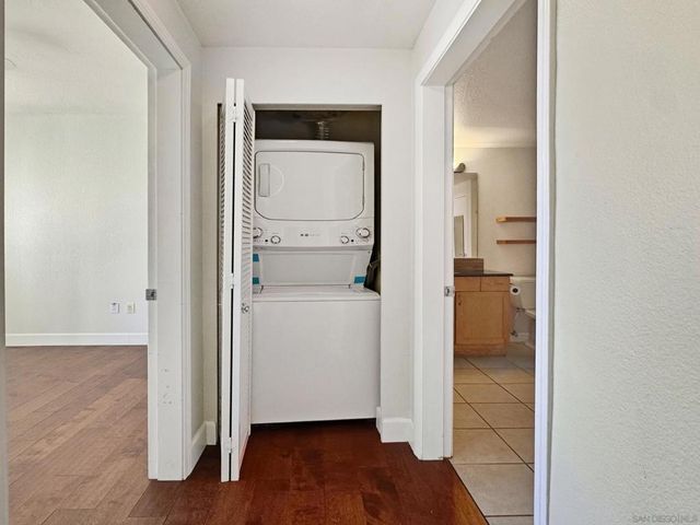 1240 India St 2105, San Diego, CA 92101