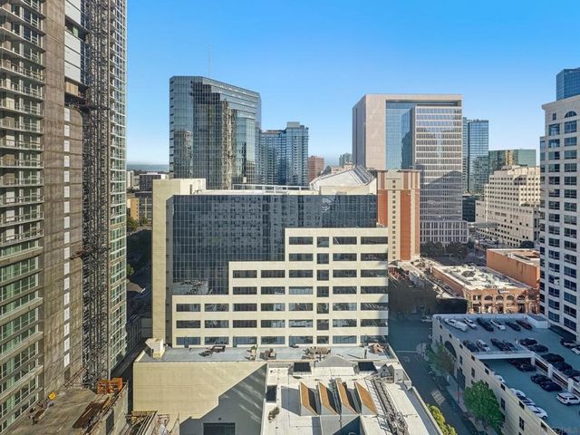 1240 India St 2105, San Diego, CA 92101