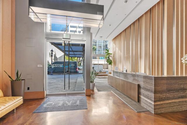 1240 India St 2105, San Diego, CA 92101