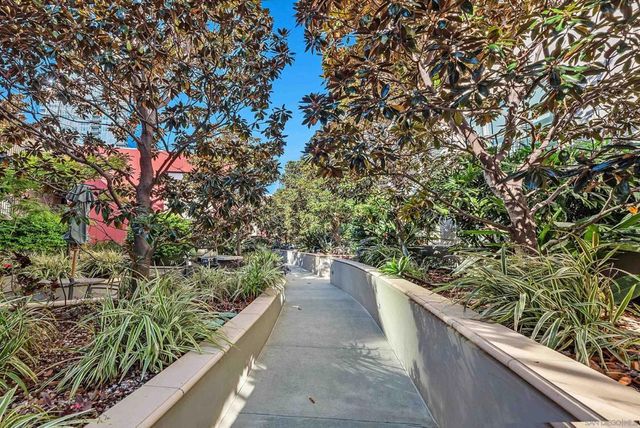 1240 India St 2105, San Diego, CA 92101