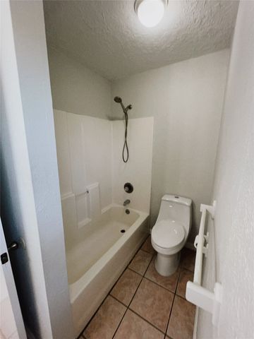 403 S Vick Street, Decatur, TX 76234