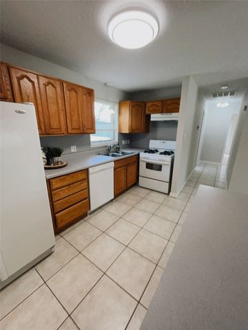 403 S Vick Street, Decatur, TX 76234