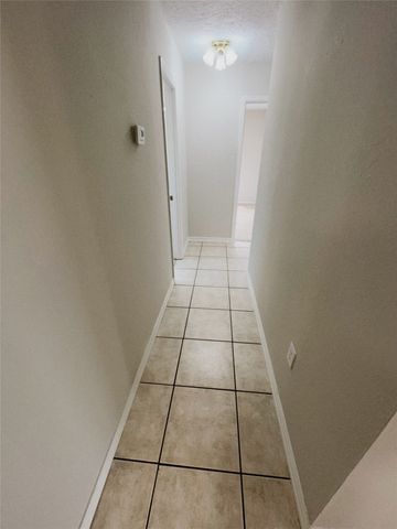 403 S Vick Street, Decatur, TX 76234