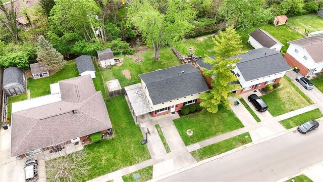 40 Woods Road, Springboro, OH 45066