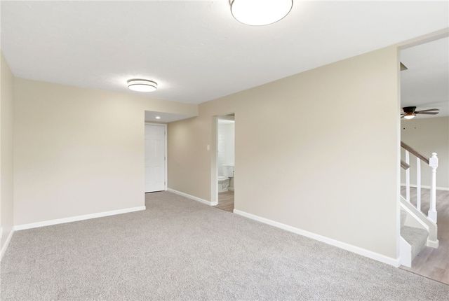 40 Woods Road, Springboro, OH 45066