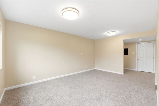 40 Woods Road, Springboro, OH 45066