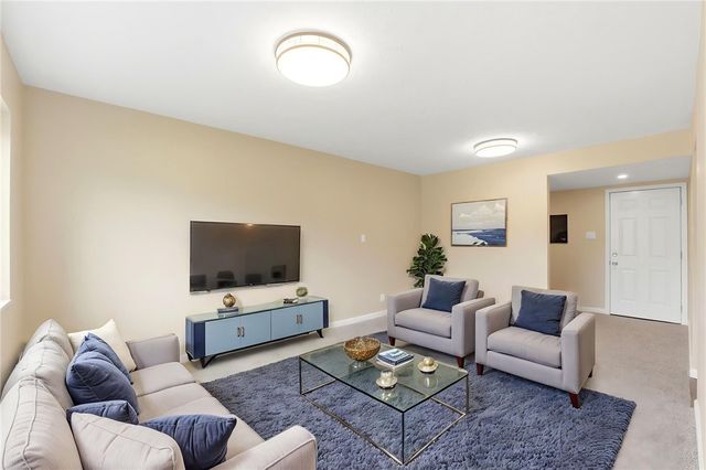 40 Woods Road, Springboro, OH 45066