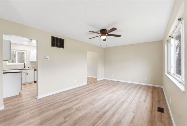 40 Woods Road, Springboro, OH 45066