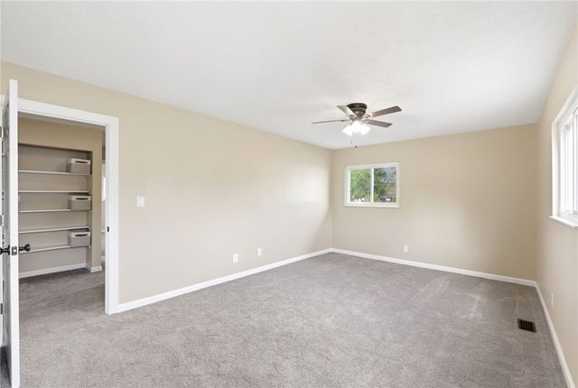 40 Woods Road, Springboro, OH 45066