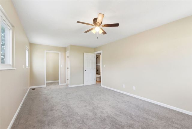 40 Woods Road, Springboro, OH 45066