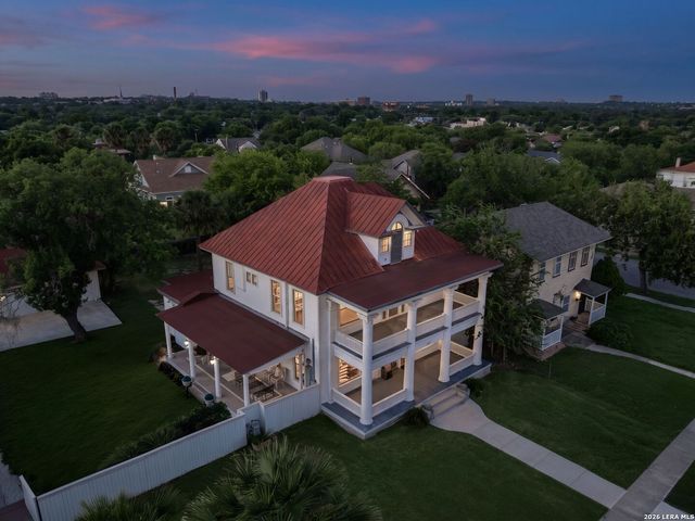 321 E Dewey Place, San Antonio, TX 78212