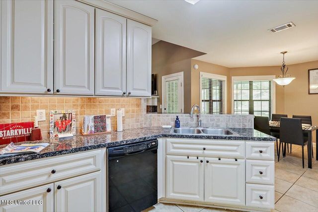 150 Britton Circle, Flowood, MS 39232