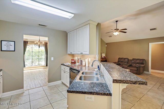 150 Britton Circle, Flowood, MS 39232