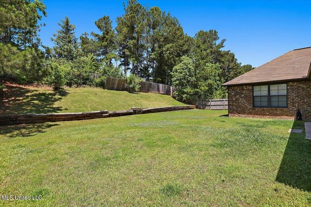 150 Britton Circle, Flowood, MS 39232