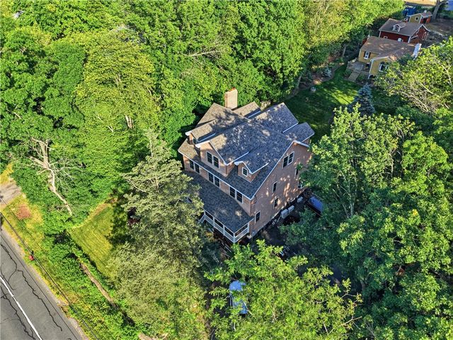 2446 Plainfield Pike, Johnston, RI 02919