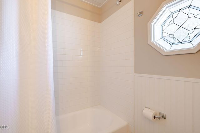 637 NW Canyon Drive, Redmond, OR 97756