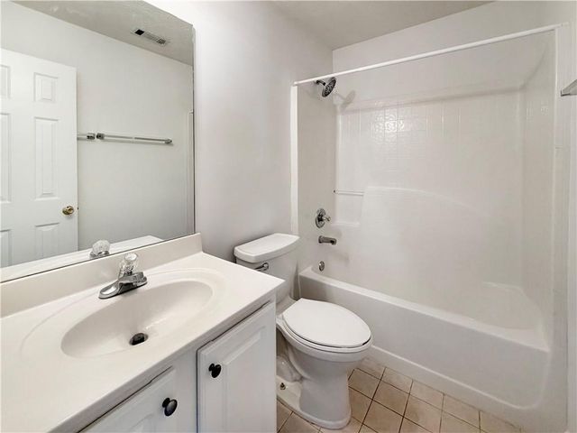 3385 Stoneleigh Run Drive, Buford, GA 30519