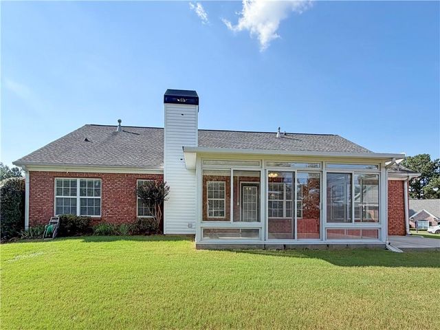 3385 Stoneleigh Run Drive, Buford, GA 30519