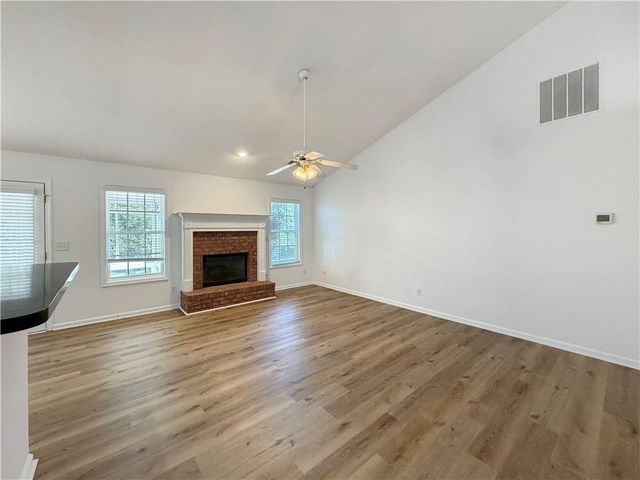 3385 Stoneleigh Run Drive, Buford, GA 30519