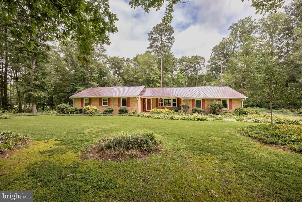 12075 WHITESVILLE RD, Laurel, DE 19956