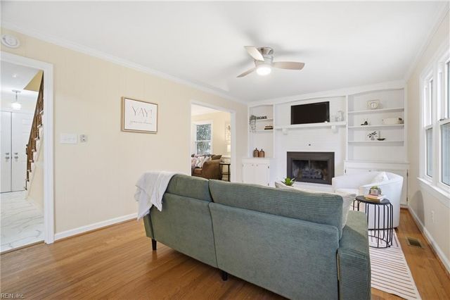 4209 Stonebridge LNDG, Chesapeake, VA 23321