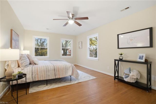 4209 Stonebridge LNDG, Chesapeake, VA 23321